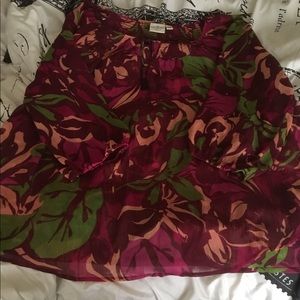 Colorful blouse 👗👖👚4 for $15 when bundled